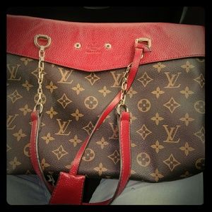 Louis Vuitton Tote
